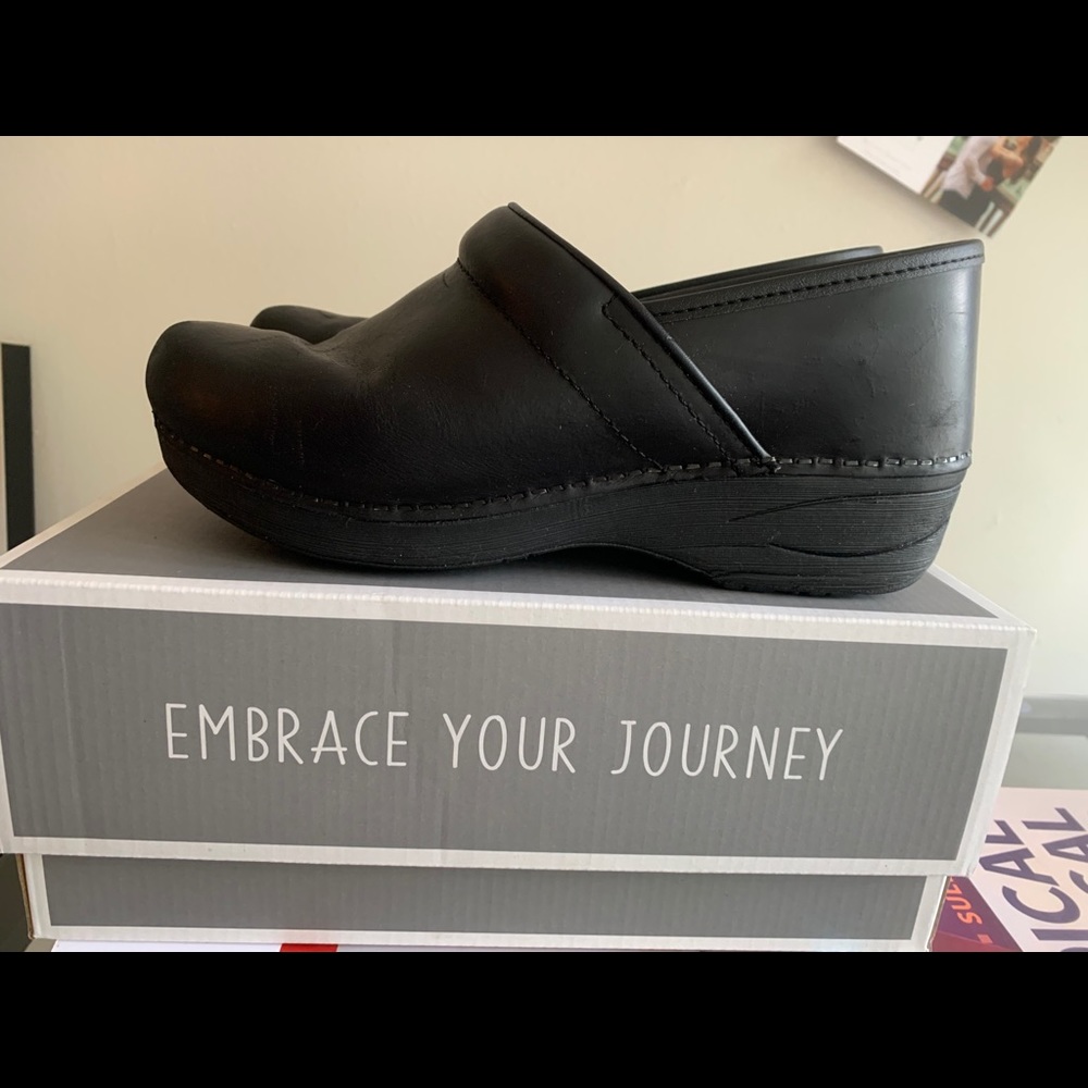Dansko XP 2.0 Waterproof Pull Up Black